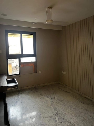 Room in 2 BHK Builder Floor at Burari – for Sale
