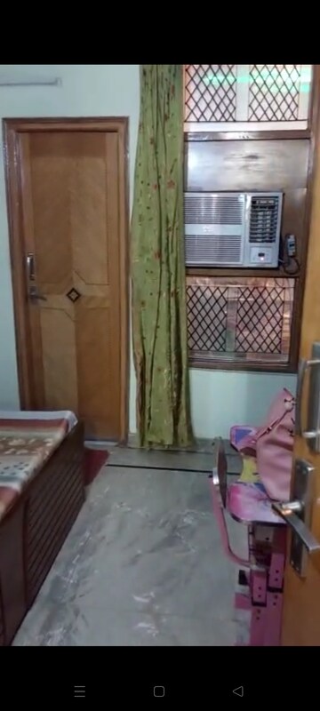 Room in 3 BHK Builder Floor at Niti Khand I – for Sale