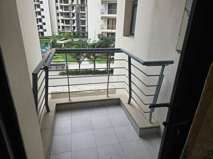 Balcony, m3m-capital 3.5 Bedroom 1665 Sq.Ft. Apartment In Sector 113 Gurgaon 7678069