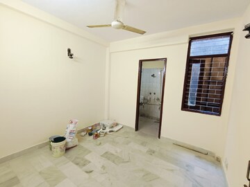 Room in 2 BHK Builder Floor at Malviya Nagar – for Sale