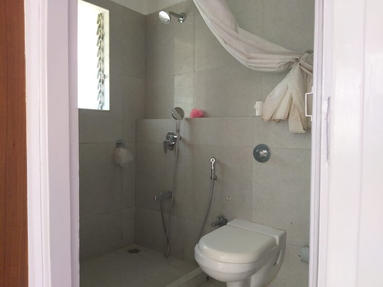 Bathroom, samir-complex 2 Bedroom 1250 Sq.Ft. Apartment In Pali Hill Mumbai 7678340