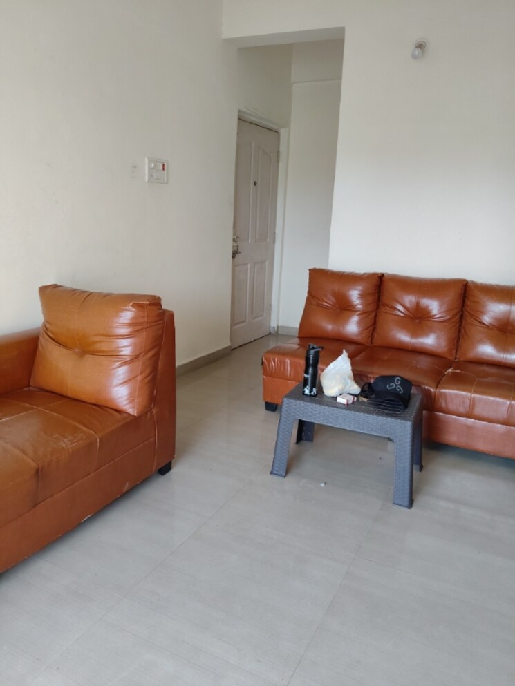 Living Room, balaji-yashwant-complex 1 Bedroom 650 Sq.Ft. Apartment In Keshav Nagar Pune 7678486