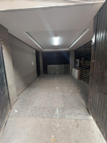 Commercial Warehouse 1800 Sq.Yd. For Rent in Dayanand Colony Delhi  7678631