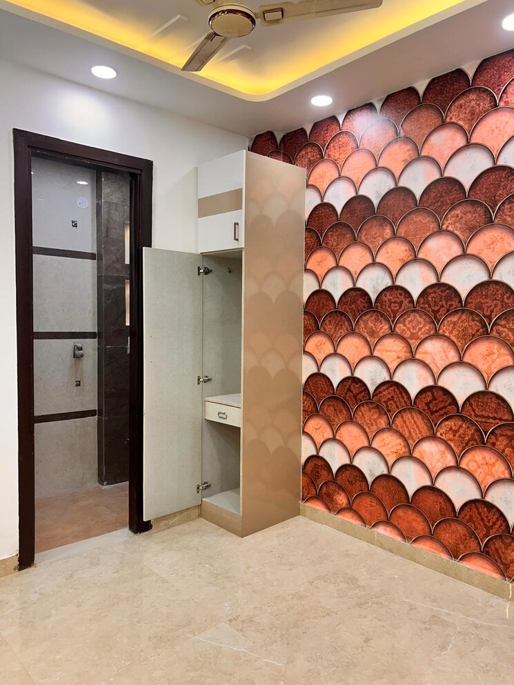 Room, rama park 2 Bedroom 65 Sq.Yd. Builder Floor In Rama Park Delhi 7678757