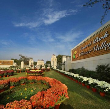 2.5 BHK Builder Floor – Exterior View View at Central Park 3 Flower Valley, Sohna Sector 33 - for Sale