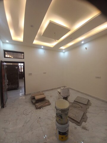 Master Bedroom in 3 BHK Builder Floor at Nehru Nagar – for Sale