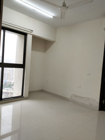 Room in 1 BHK Apartment at Lodha Casa Maxima, Mira Road East – for Sale