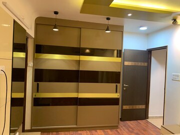 Furnished Amenities in 3 BHK Apartment at Lake Home, Powai – for Sale