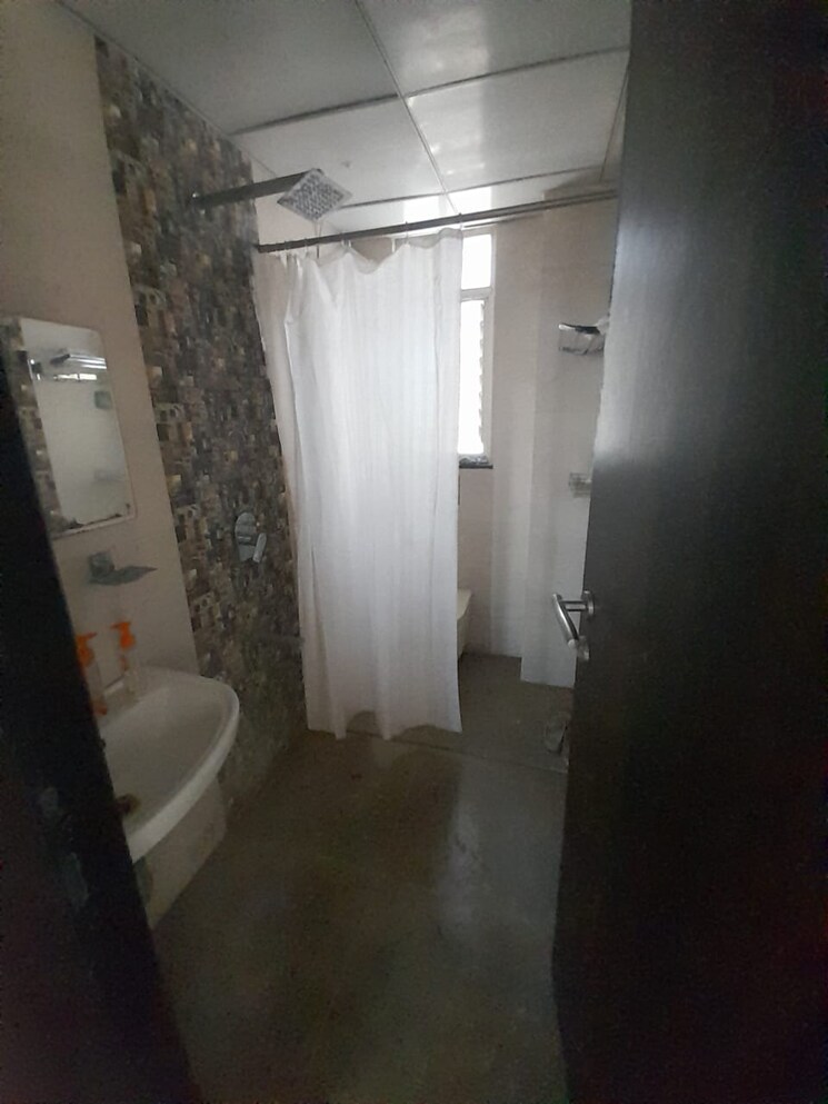 Bathroom, remonesa-the-vue 2 Bedroom 1150 Sq.Ft. Apartment In Kondhwa Pune 7679293