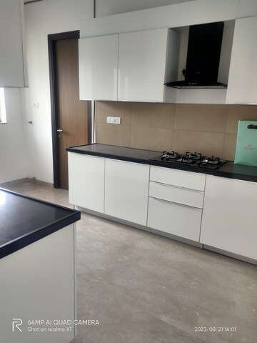 Kitchen in 3.5 BHK Apartment at Shapoorji Pallonji Vicinia, Powai – for Sale