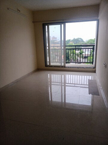Room in 2 BHK Apartment at Ashar Axis, Majiwada – for Sale