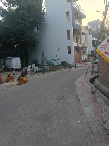  Plot – Exterior View View at Gomti Nagar - for Sale
