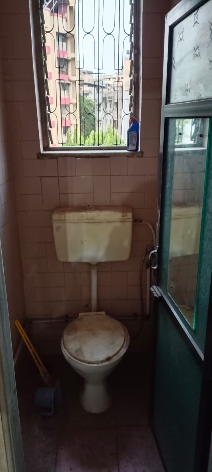 Bathroom, pornima-apartment 1 Bedroom 550 Sq.Ft. Apartment In Uthalsar Thane 7679529