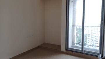 Room in 2 BHK Apartment at Thane West – for Sale