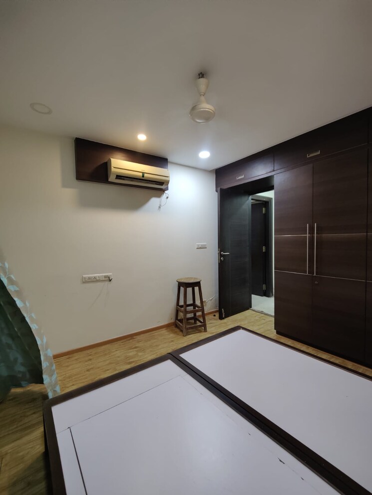 Bedroom, raheja-brooke-ville 2 Bedroom 800 Sq.Ft. Apartment In Mahim West Mumbai 7679969