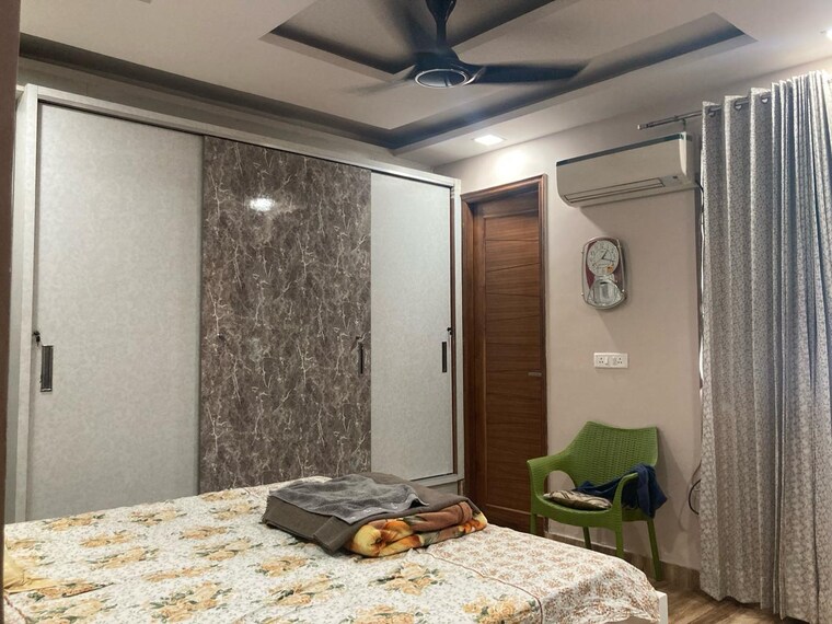 Bedroom, bptp-park-central 3 Bedroom 2250 Sq.Ft. Builder Floor In Sector 85 Faridabad 7679976