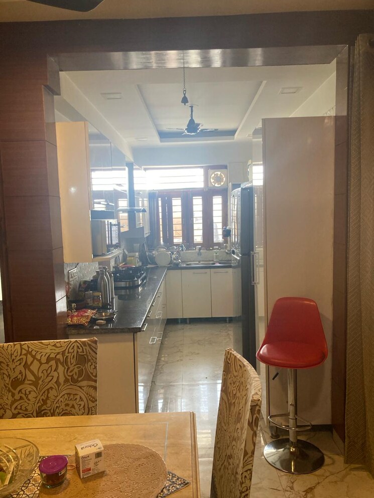 Living Room, bptp-park-central 3 Bedroom 2250 Sq.Ft. Builder Floor In Sector 85 Faridabad 7679976