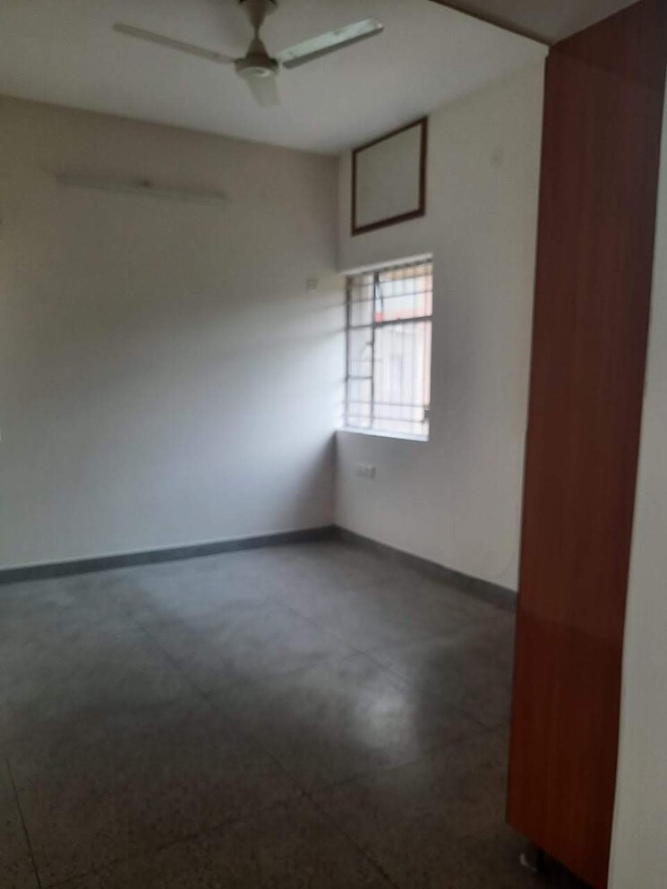 Room, sheikh sarai 2 Bedroom 1200 Sq.Ft. Apartment In Sheikh Sarai Delhi 7679975
