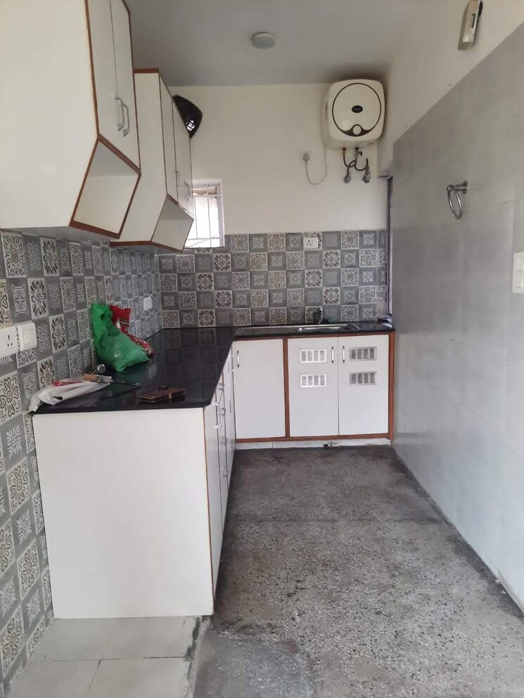 Kitchen, sheikh sarai 2 Bedroom 1200 Sq.Ft. Apartment In Sheikh Sarai Delhi 7679975