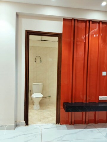 Furnished Amenities in 3 BHK Apartment at NK Sharma Savitry Greens 2, Ghazipur – for Sale