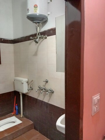Bathroom in 6+ BHK Independent House at Ambala Highway – for Sale