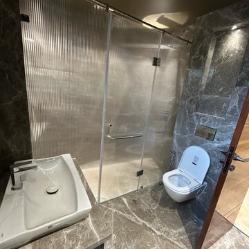 Bathroom in 3 BHK Builder Floor at Lajpat Nagar ii – for Sale