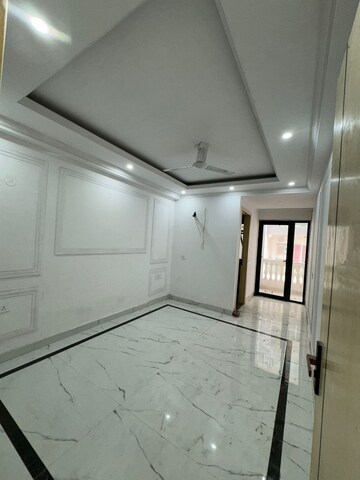 Building Lobby in 3 BHK Builder Floor at Chattarpur – for Sale
