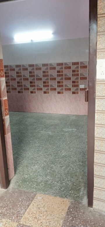 Room in 2 BHK Villa at Niralanagar – for Rent