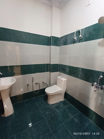 Kitchen in 3 BHK Villa at Faizabad Road – for Sale