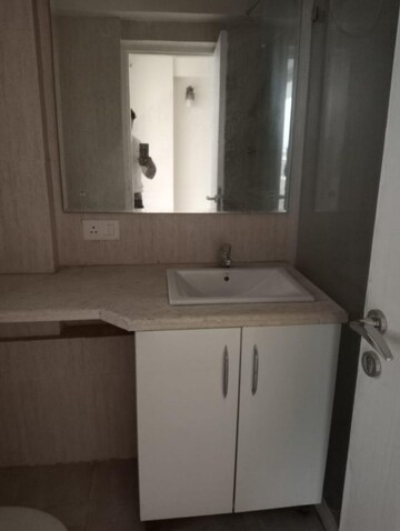 Bathroom in 3 BHK Apartment at DLF The Skycourt, Sector 86 – for Sale