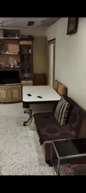 Master Bedroom in 2 BHK Apartment at Andheri East – for Sale
