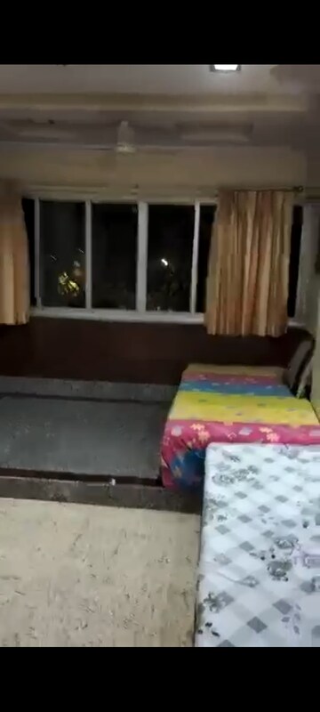 Bedroom in 2 BHK Apartment at Andheri East – for Sale