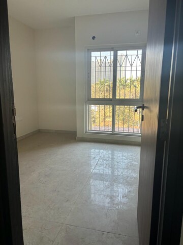 Room in 2 BHK Apartment at Kanchan Pushp Society, Ghodbunder Road – for Sale