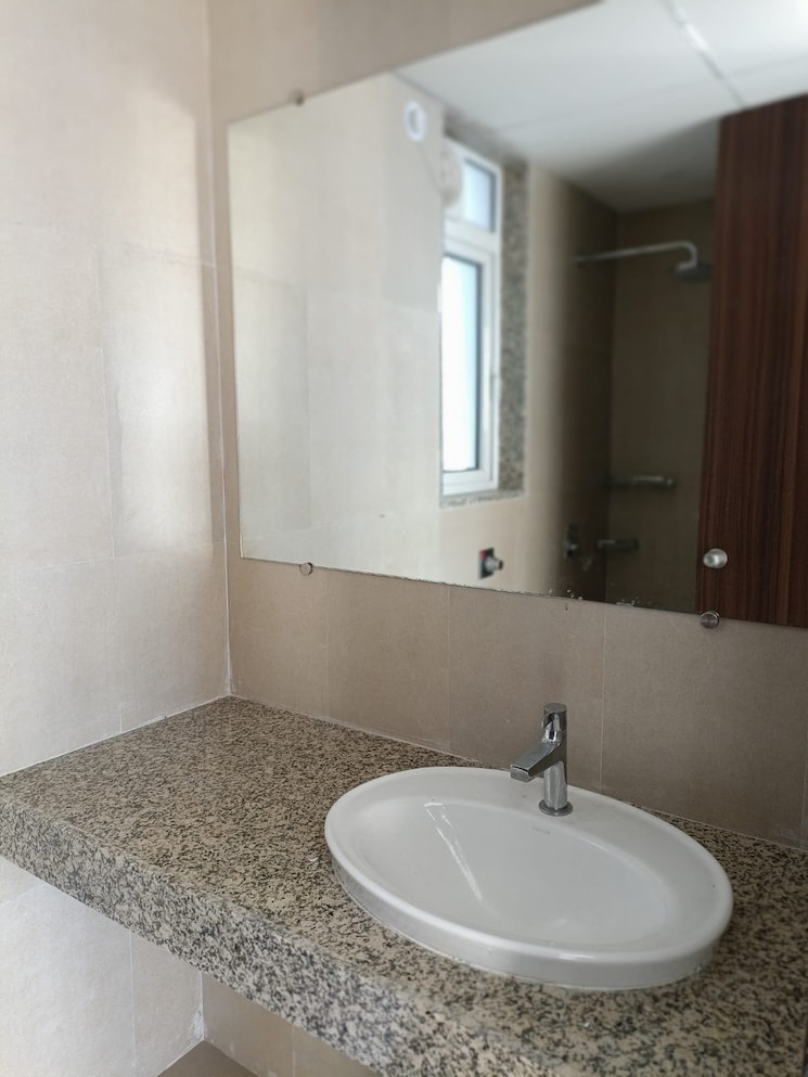Bathroom, lodha-amara 2 Bedroom 715 Sq.Ft. Apartment In Kolshet Road Thane 7681027