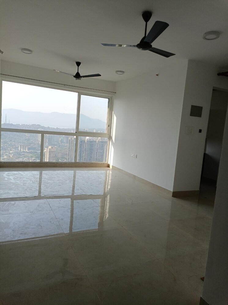 Living Room, lodha-amara 2 Bedroom 715 Sq.Ft. Apartment In Kolshet Road Thane 7681027
