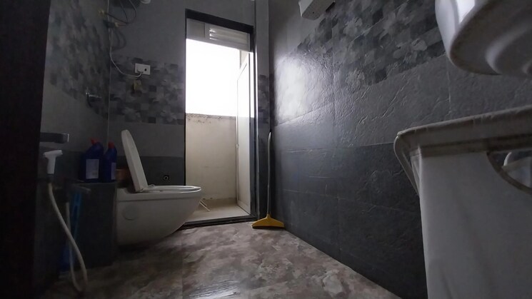Bathroom, sai-ganesh-ghansoli 4 Bedroom 2200 Sq.Ft. Apartment In Ghansoli Navi Mumbai 7681124