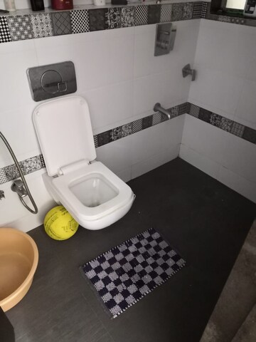 Bathroom in 3 BHK Apartment at Lalani Velentine Apartment VI, Goregaon East – for Sale