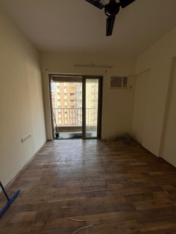 Room in 2 BHK Apartment at Lodha Casa Rio, Dombivli East – for Sale