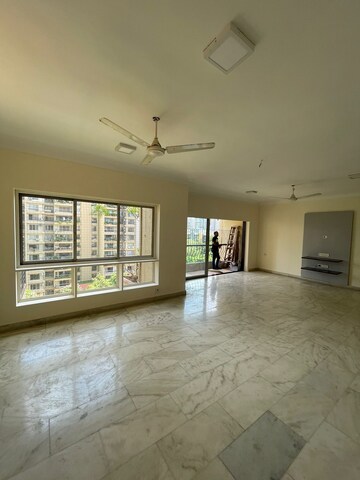 3 BHK Apartment For Rent in Lokhandwala Green Acres Andheri West Mumbai  7681343