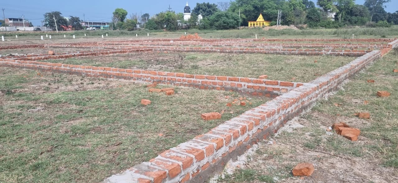 Commercial Land 100 Sq.Yd. For Resale in Sector 120 Noida  7681405