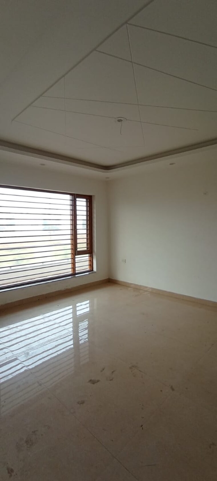 Room, bptp-park-central 3 Bedroom 2250 Sq.Ft. Builder Floor In Sector 85 Faridabad 7681587