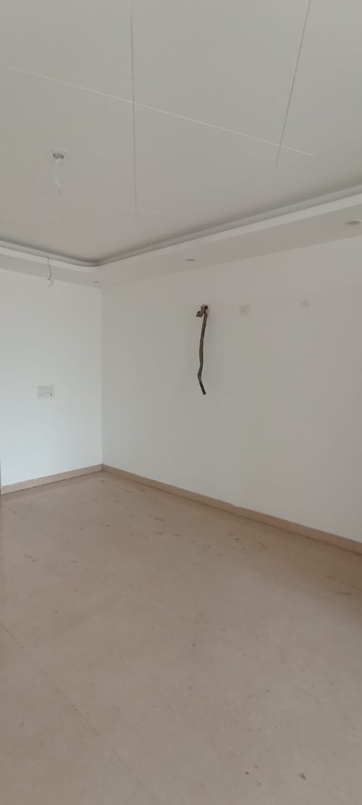 Room, bptp-park-central 3 Bedroom 2250 Sq.Ft. Builder Floor In Sector 85 Faridabad 7681587