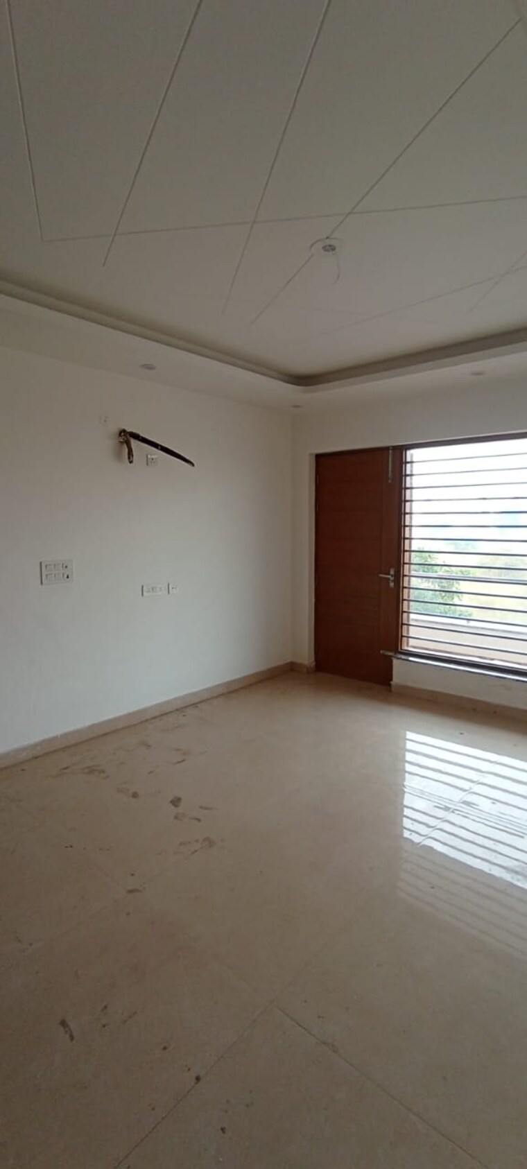 Room, bptp-park-central 3 Bedroom 2250 Sq.Ft. Builder Floor In Sector 85 Faridabad 7681587