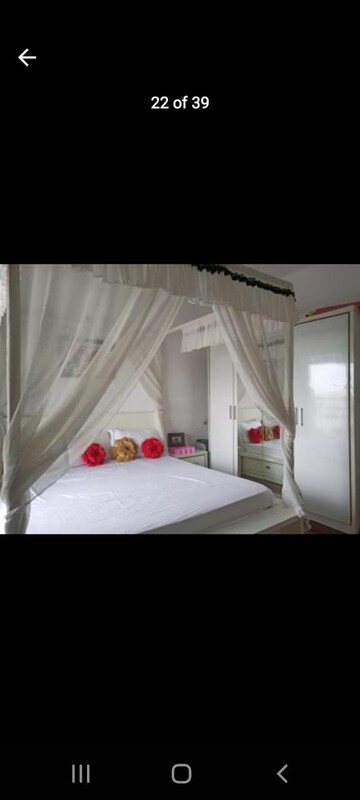 Master Bedroom in 3.5 BHK Apartment at Mapsko Royale Ville, Sector 82 – for Sale