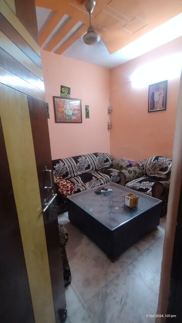 Furnished Amenities in 2 BHK Builder Floor at Uttam Nagar – for Sale