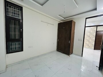 Room in 3 BHK Builder Floor at Sector 7 – for Sale