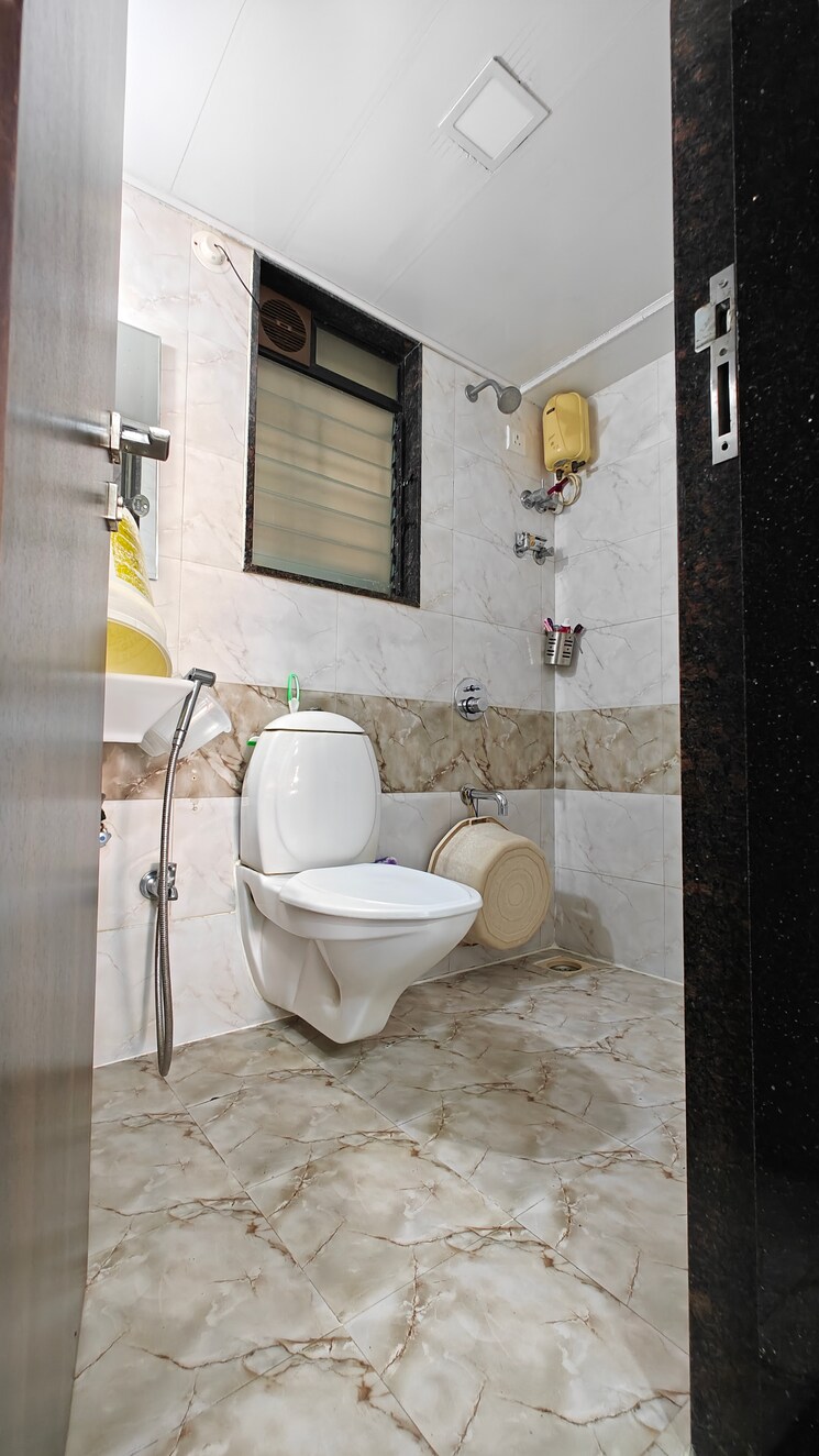 Bathroom, sai-krupa-chs-borivali 1 Bedroom 725 Sq.Ft. Apartment In Gorai Mumbai 7681780