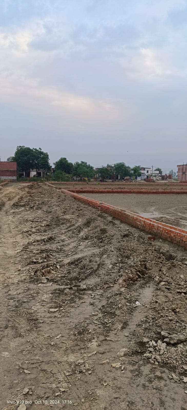 Resale 1000 Sq.Ft. Plot in Sultanpur Road Lucknow 7681864