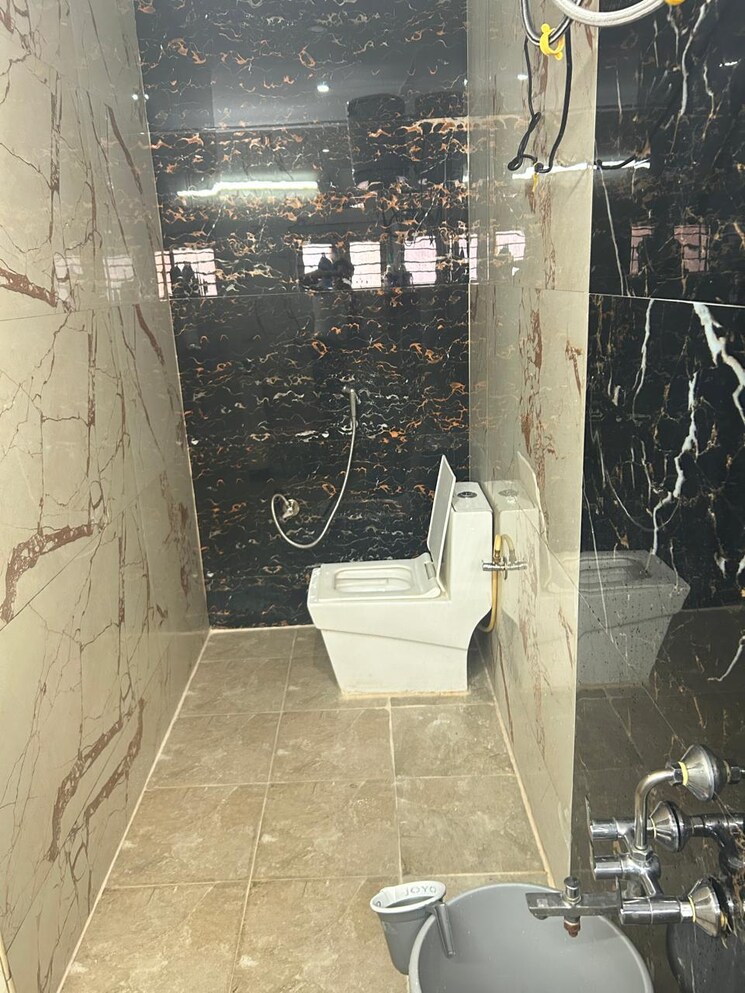 Bathroom, kumaraswamy layout 3 Bedroom 1800 Sq.Ft. Independent House In Kumaraswamy Layout Bangalore 7682043