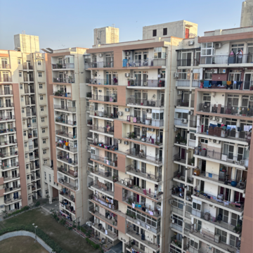 2 BHK Apartment – Exterior View View at Klj Platinum Heights, Sector 77 - for Sale